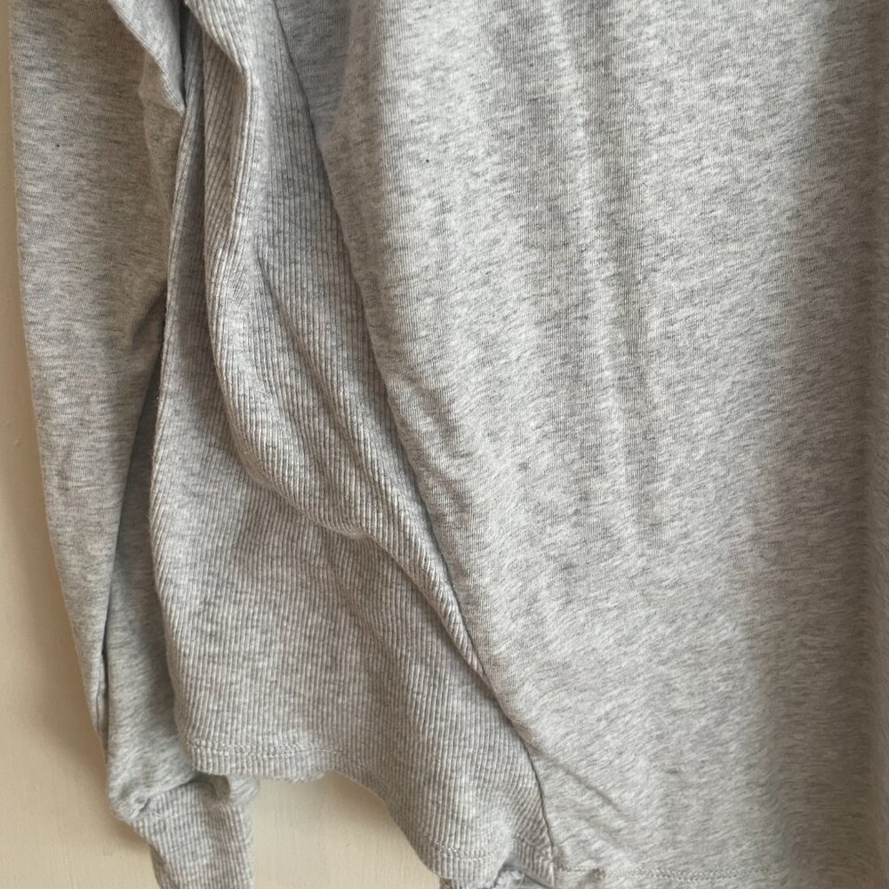 Flowy Long Sleeve Gray Top - Picture 2 of 5